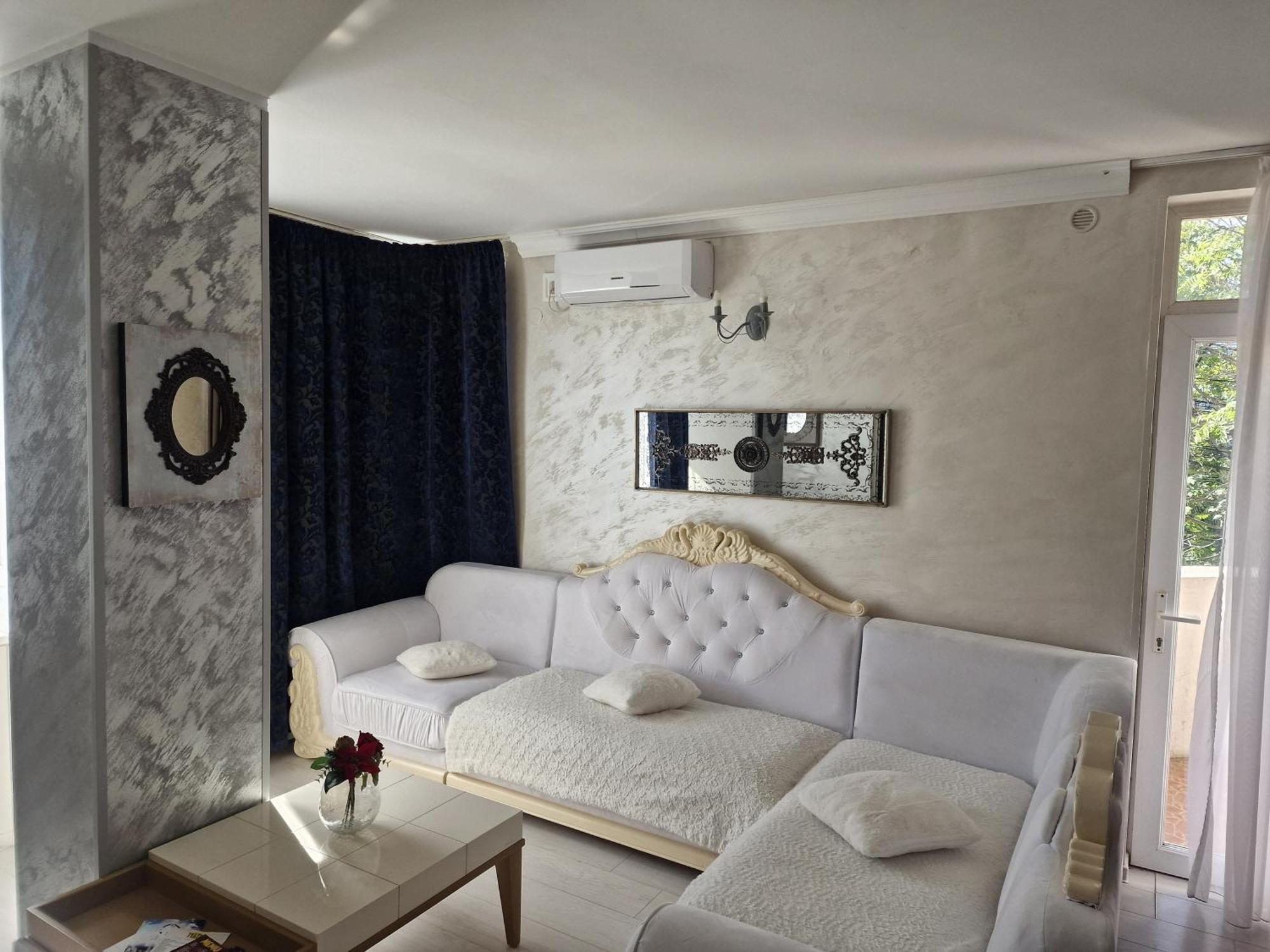 Jolie Apartahotel Galaţi