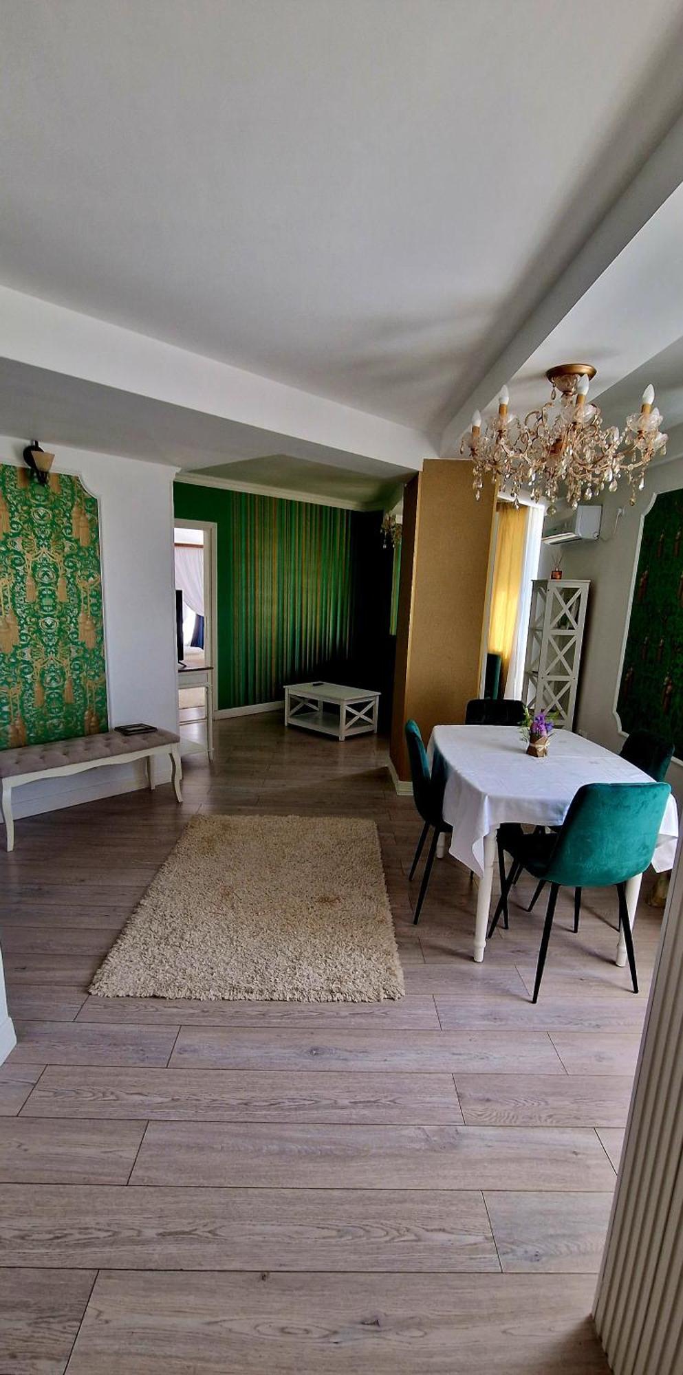 Jolie Apartahotel 3*